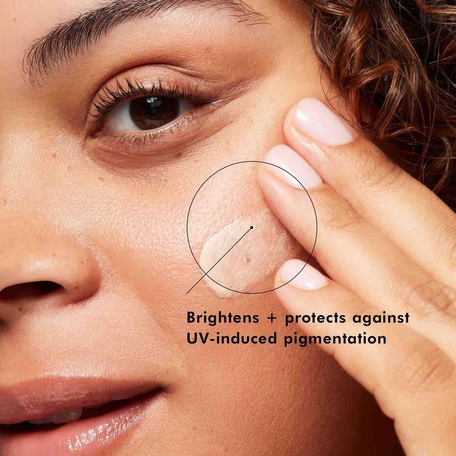 SkinCeuticals Daily Brightening UV Defense Sunscreen SPF 30 - Geria Dermatology